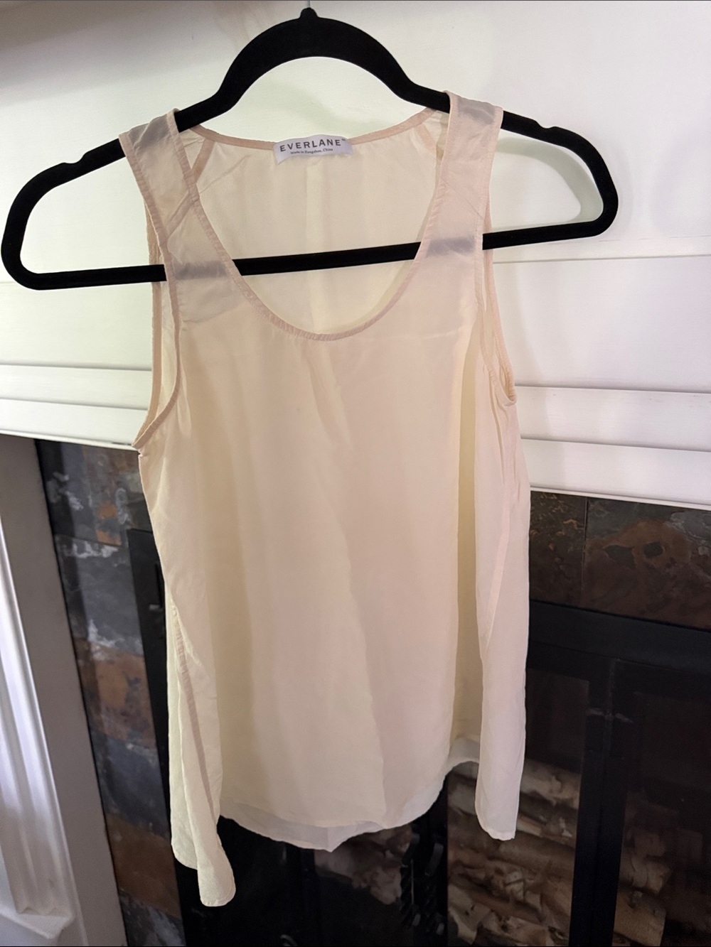 Everlane Cream Sheer Sleeveless SILK Scoop Tank Top. Size XS. KI mo